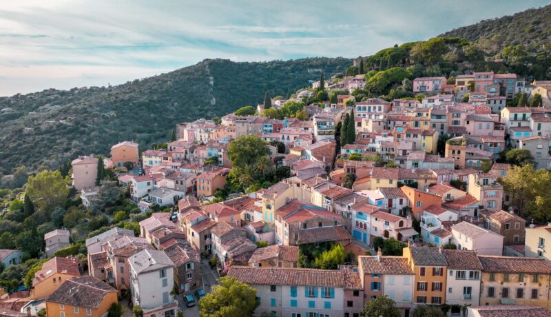 Bormes-mes-mimosas©office-de-tourisme-bormes-les-mimosas